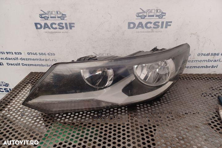 Far stanga Volkswagen VW Tiguan 1 (facelift) 5N  [din 2011 pana  2017] seria Crossover 2.0 TDI 4Mot - 3