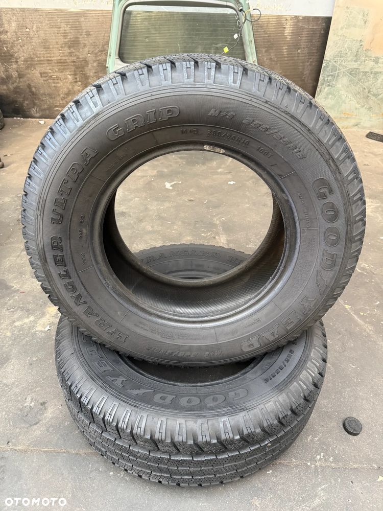 OPONA GOOD YEAR WRANGLER ULTRA GRIP 4X4 AT 255/55 R16