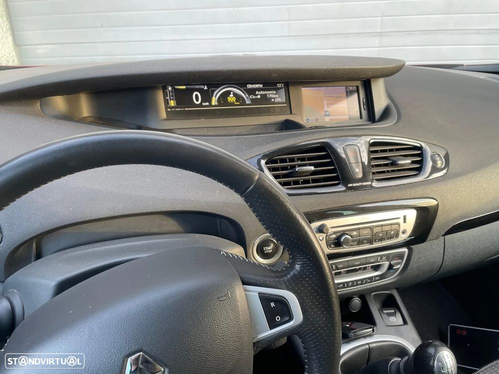 Renault Scénic Energy dCi 110 S&S Bose Edition - 14