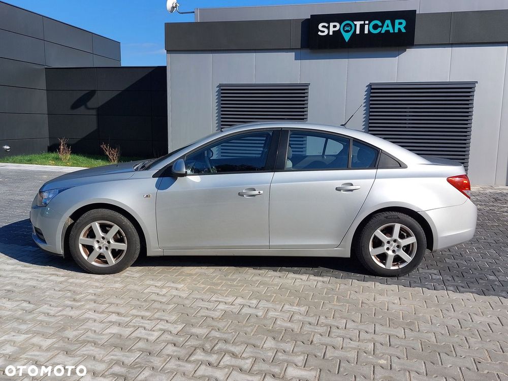 Chevrolet Cruze - 7