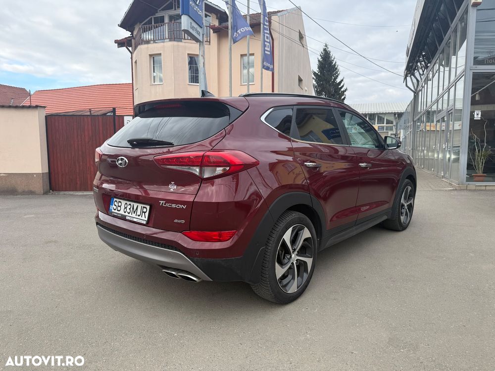Hyundai Tucson 2.0 CRDI 4WD 6AT Luxury+ - 2