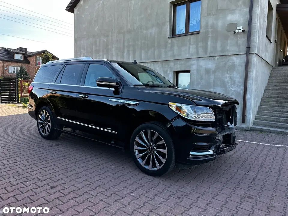Lincoln Navigator - 10