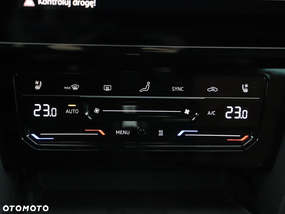 Volkswagen Passat Variant 2.0 TDI 4Mot Elegance DSG - 18