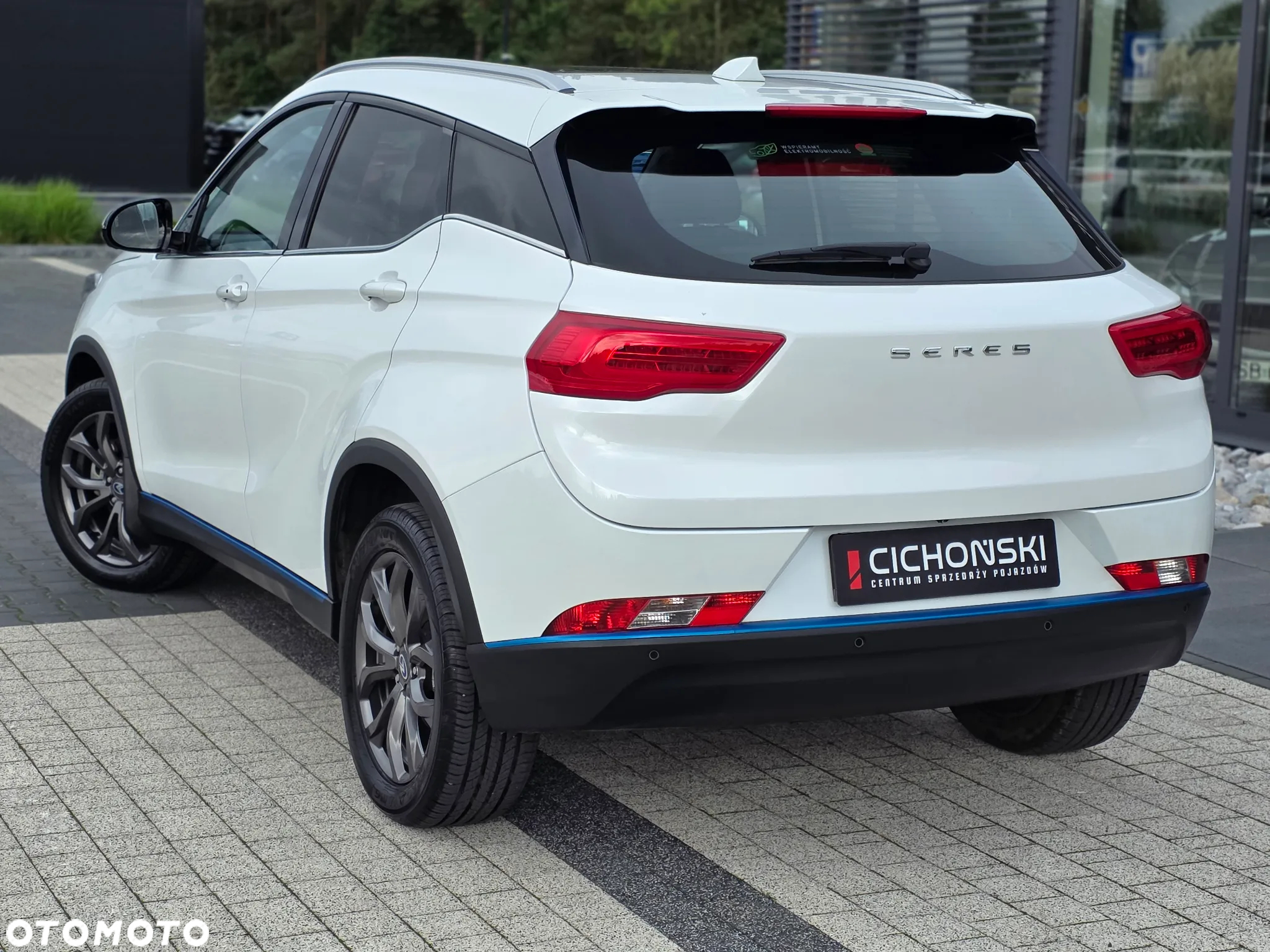 Seres 3 53kWh Luxury - 8