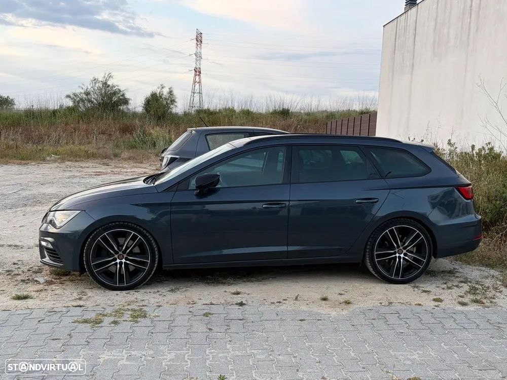 SEAT Leon ST 2.0 TSI S&S 4Drive DSG Cupra 300 - 2