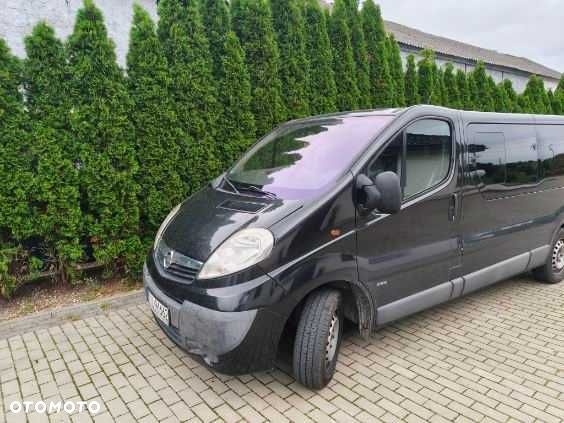 Opel Vivaro - 1