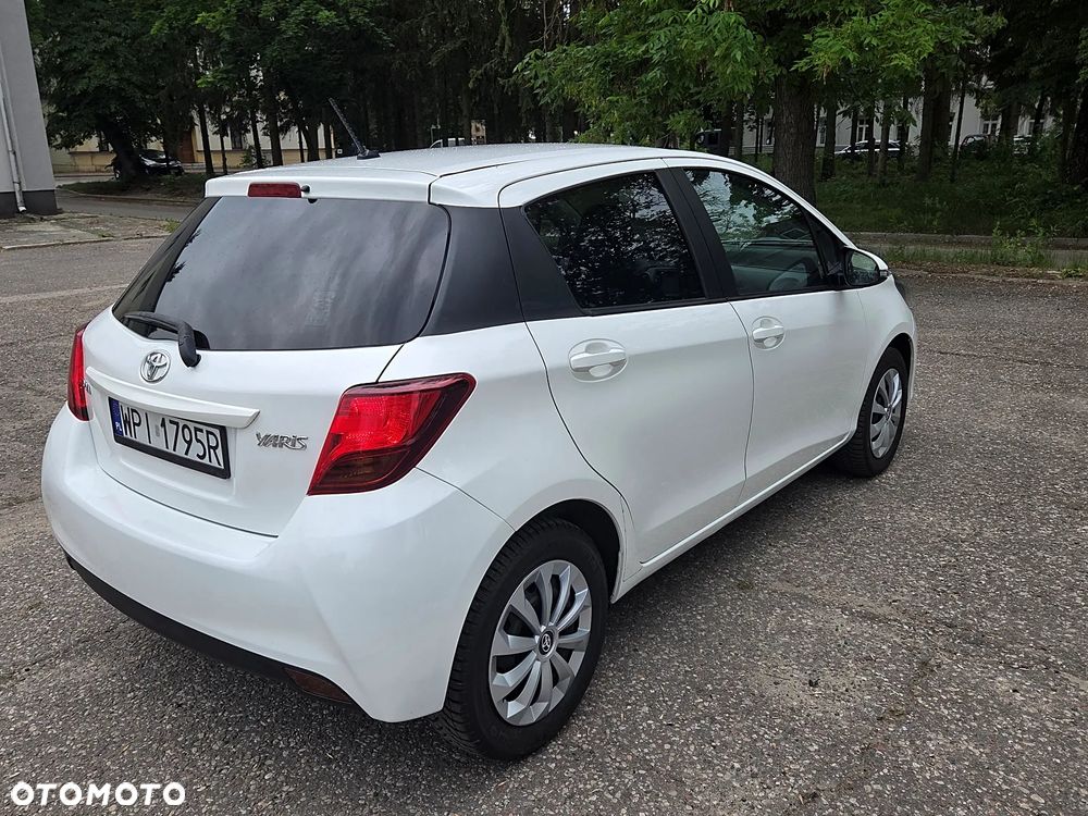 Toyota Yaris 1.33 VVT-i Executive - 7