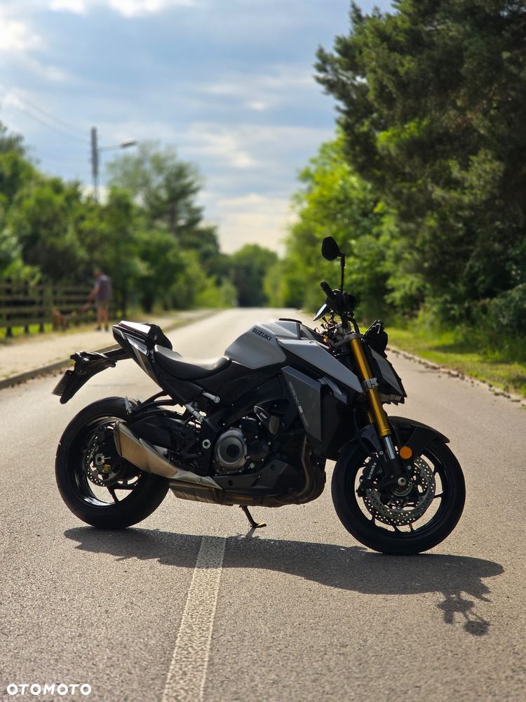 Suzuki GSX 1000 - 14