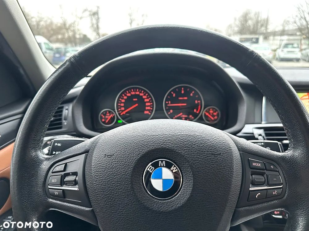 BMW X3 xDrive30d - 23