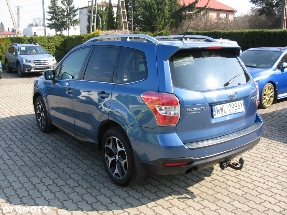 Subaru Forester 2.0XT Platinum Lineartronic - 3