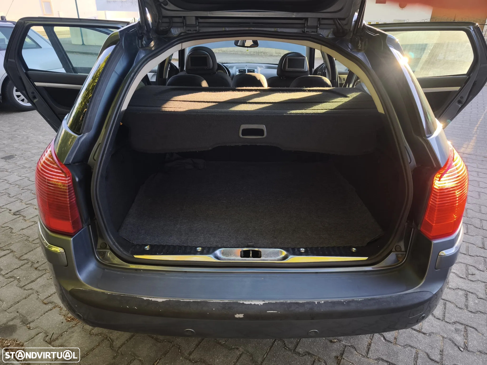 Peugeot 407 SW 1.6 HDi Navteq - 10