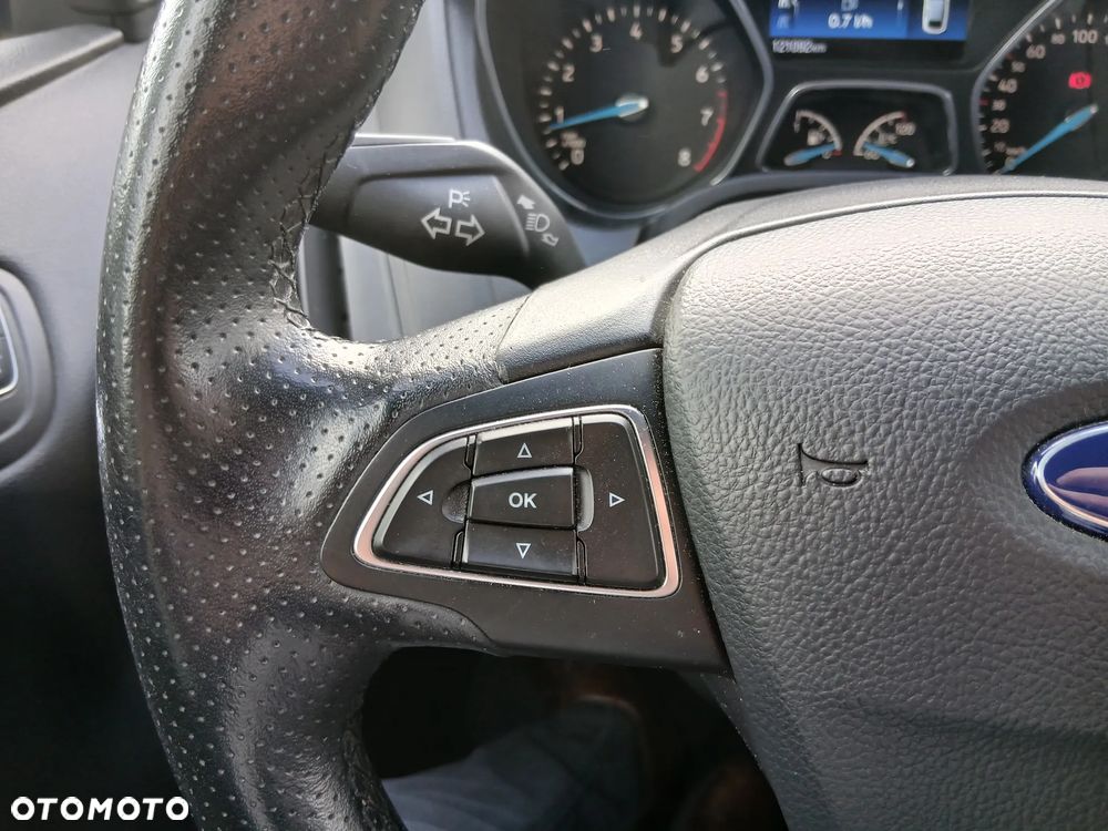 Ford Focus 1.5 EcoBoost ST-Line - 19