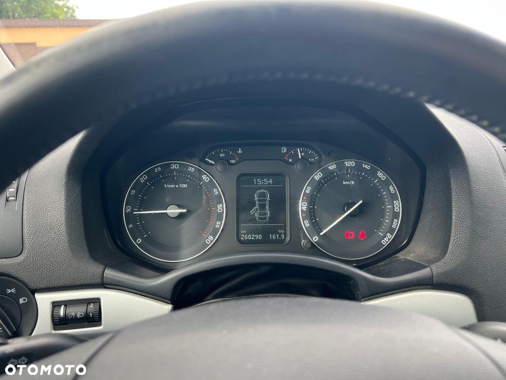 Skoda Octavia 2.0 TDI DPF Scout 4x4 - 28