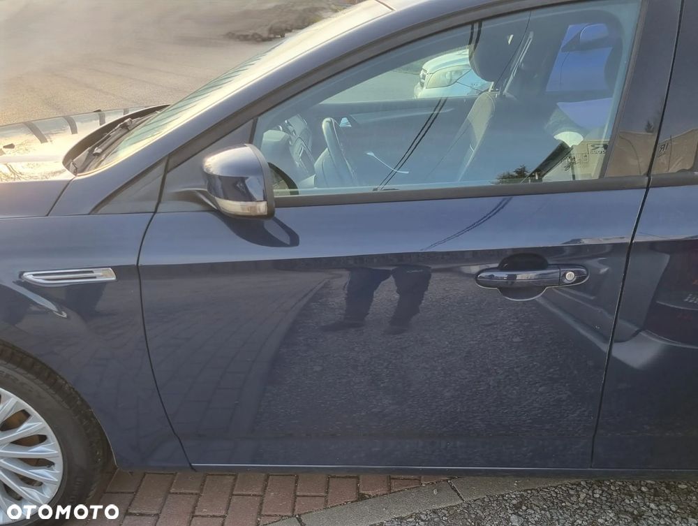 Drzwi  lewe przód Ford Mondeo MK4 lift blazer blue - 1