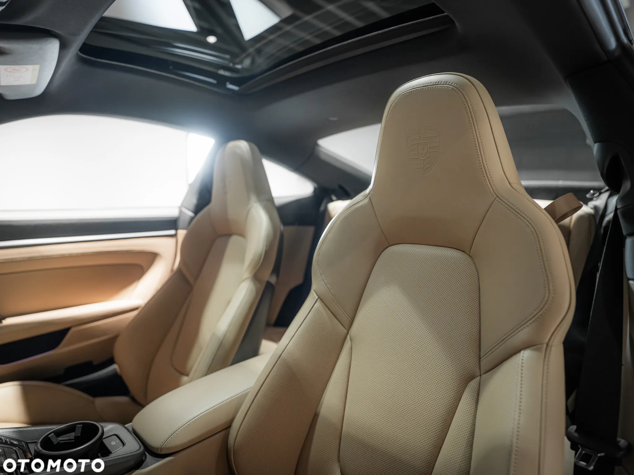 Porsche 911 Carrera 4S - 20
