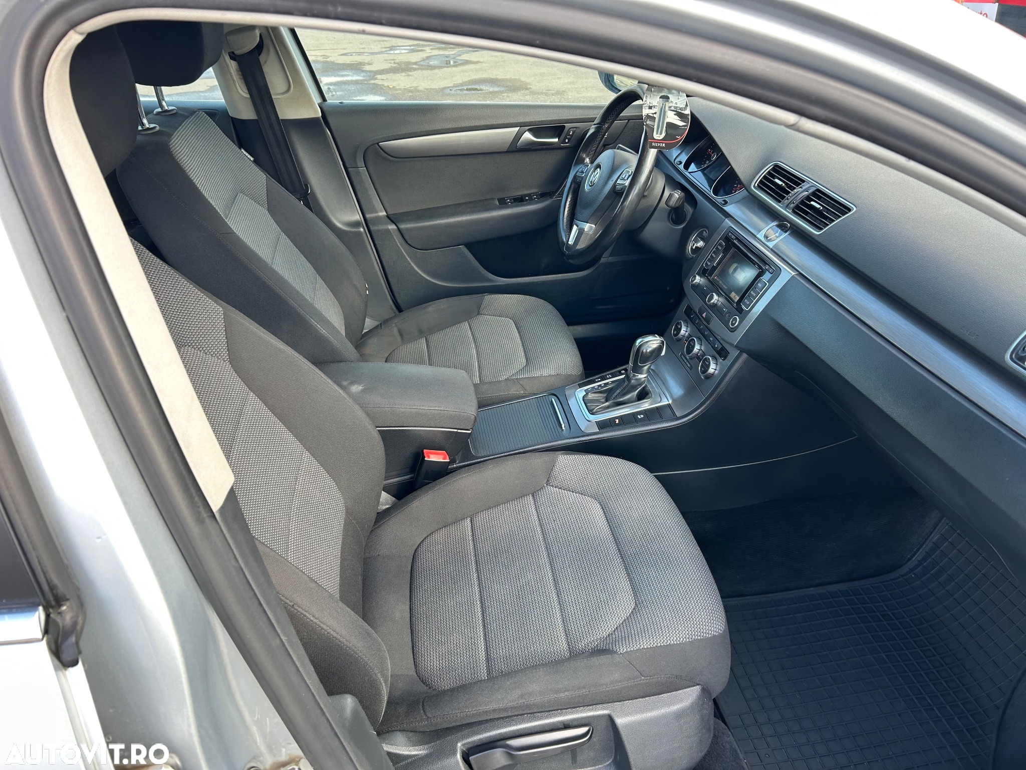 Volkswagen Passat Variant 2.0 Blue TDI DSG SCR Comfortline - 21