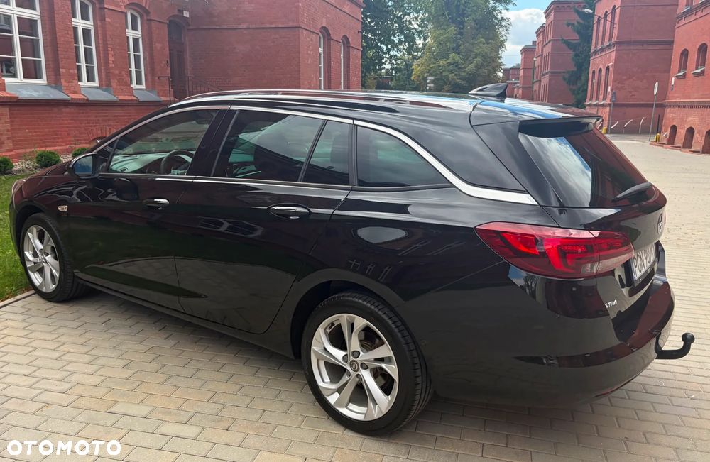 Opel Astra 1.6 CDTI Cosmo - 35
