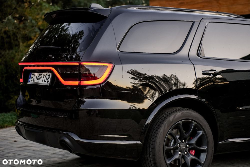 Dodge Durango 6.4 SRT - 26