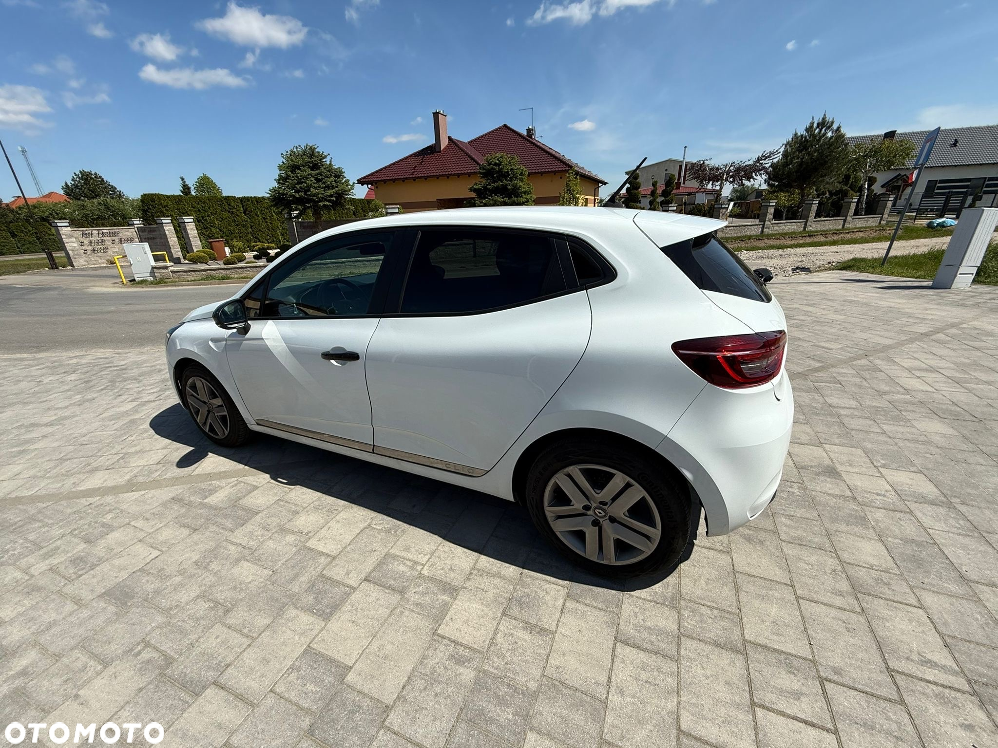 Renault Clio 1.0 SCe Zen - 16