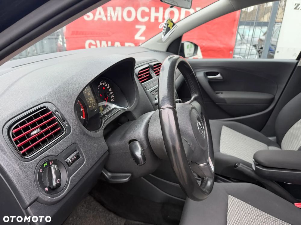 Volkswagen Polo 1.2 Comfortline - 13