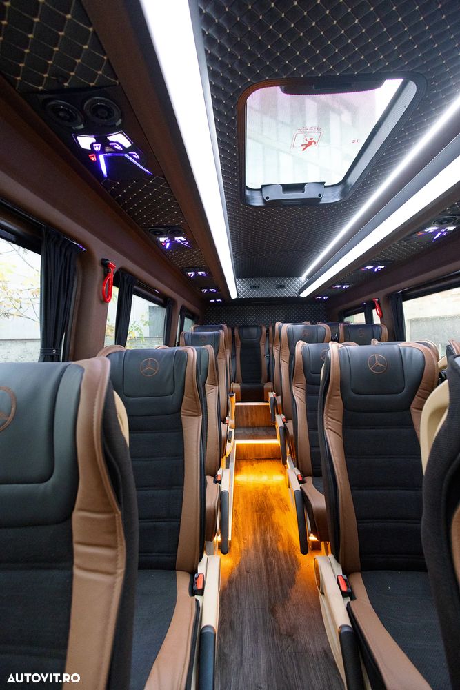 Mercedes-Benz SPRINTER - 13