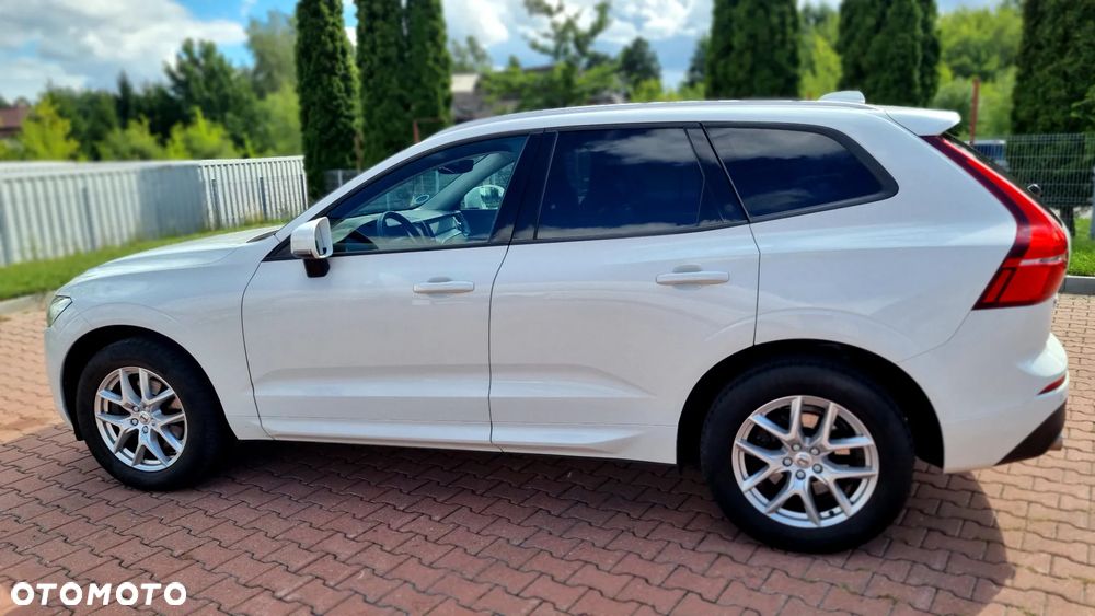Volvo XC 60 D4 Geartronic Momentum Pro - 11