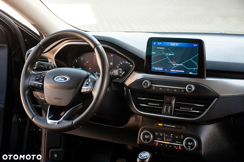 Ford Focus 1.5 EcoBlue Titanium - 23