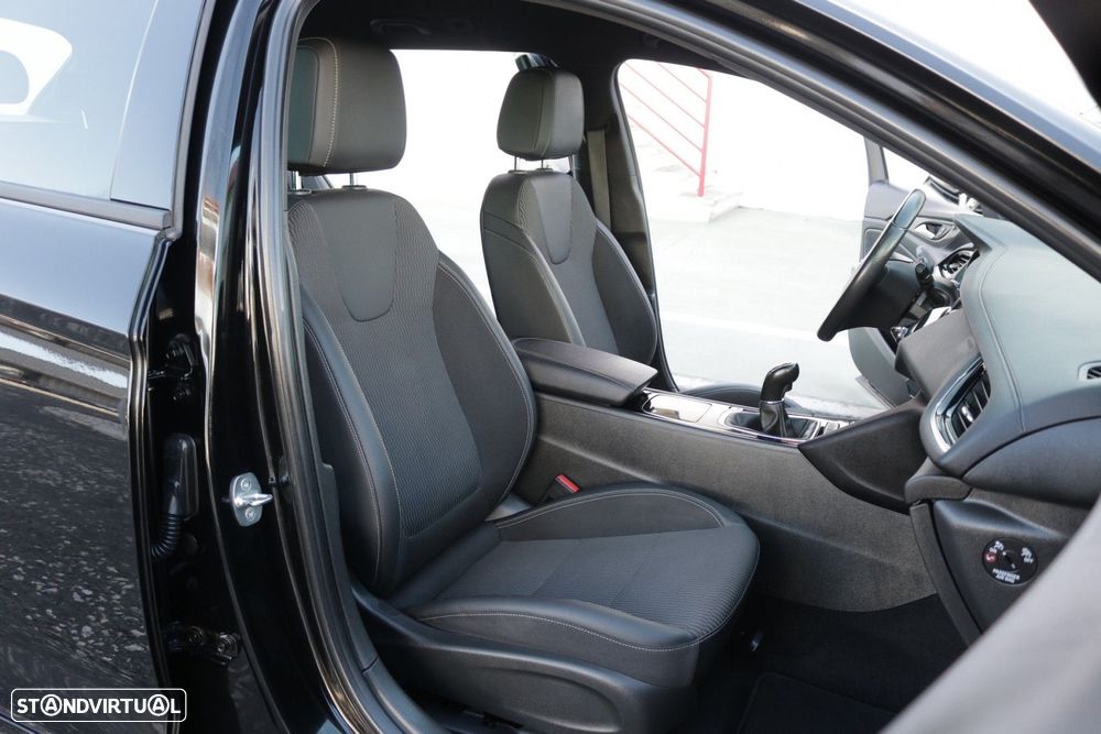 Opel Insignia Sports Tourer 2.0 D GS Line - 22