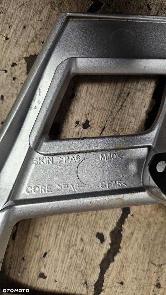 Stelaż pod kufer centralny uchwyt bagażnik Yamaha FJR 1300  01-05 - 8