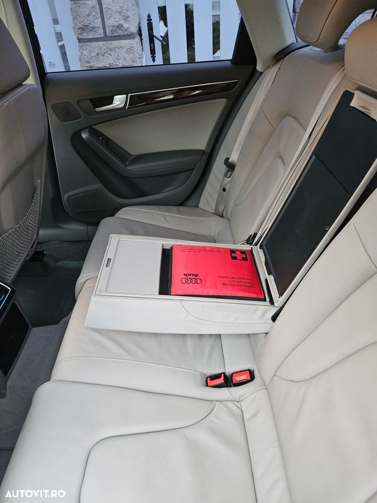 Audi A4 2.0 TDI Multitronic Avant - 22