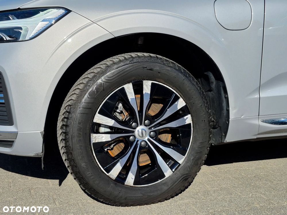 Volvo XC 60 T6 AWD Plug-In Hybrid Inscription - 38