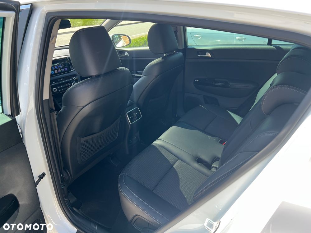 Kia Sportage 1.6 CRDI L 2WD - 27