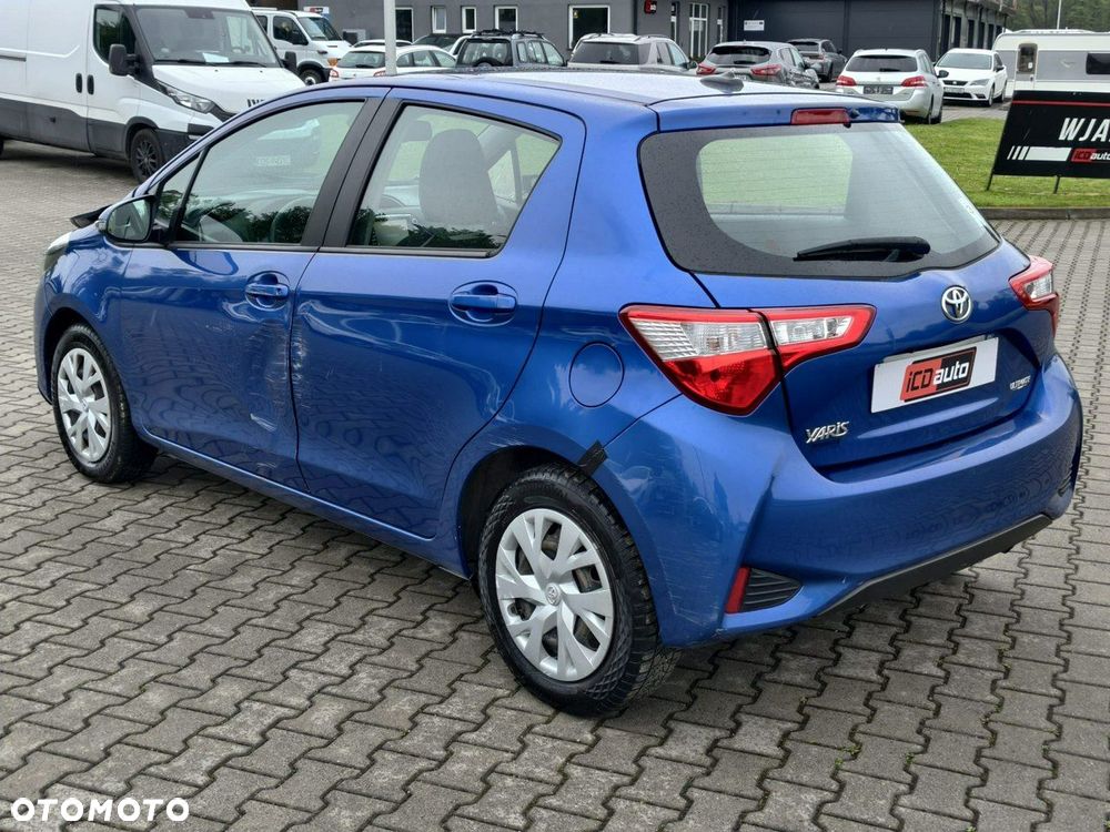 Toyota Yaris - 5