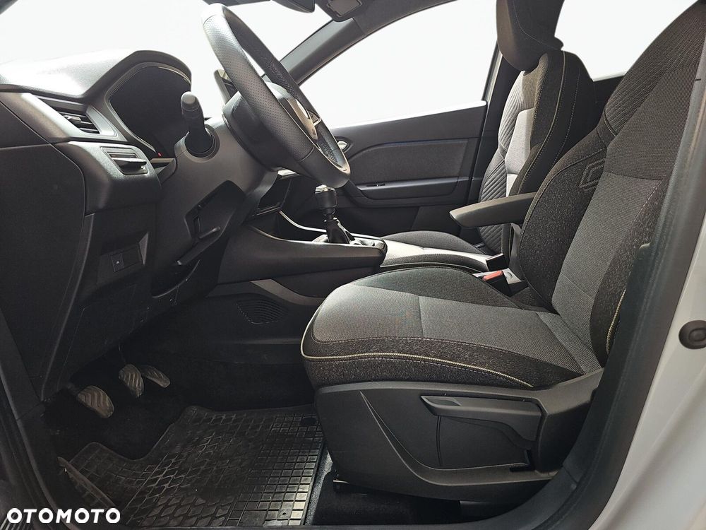 Renault Captur - 30