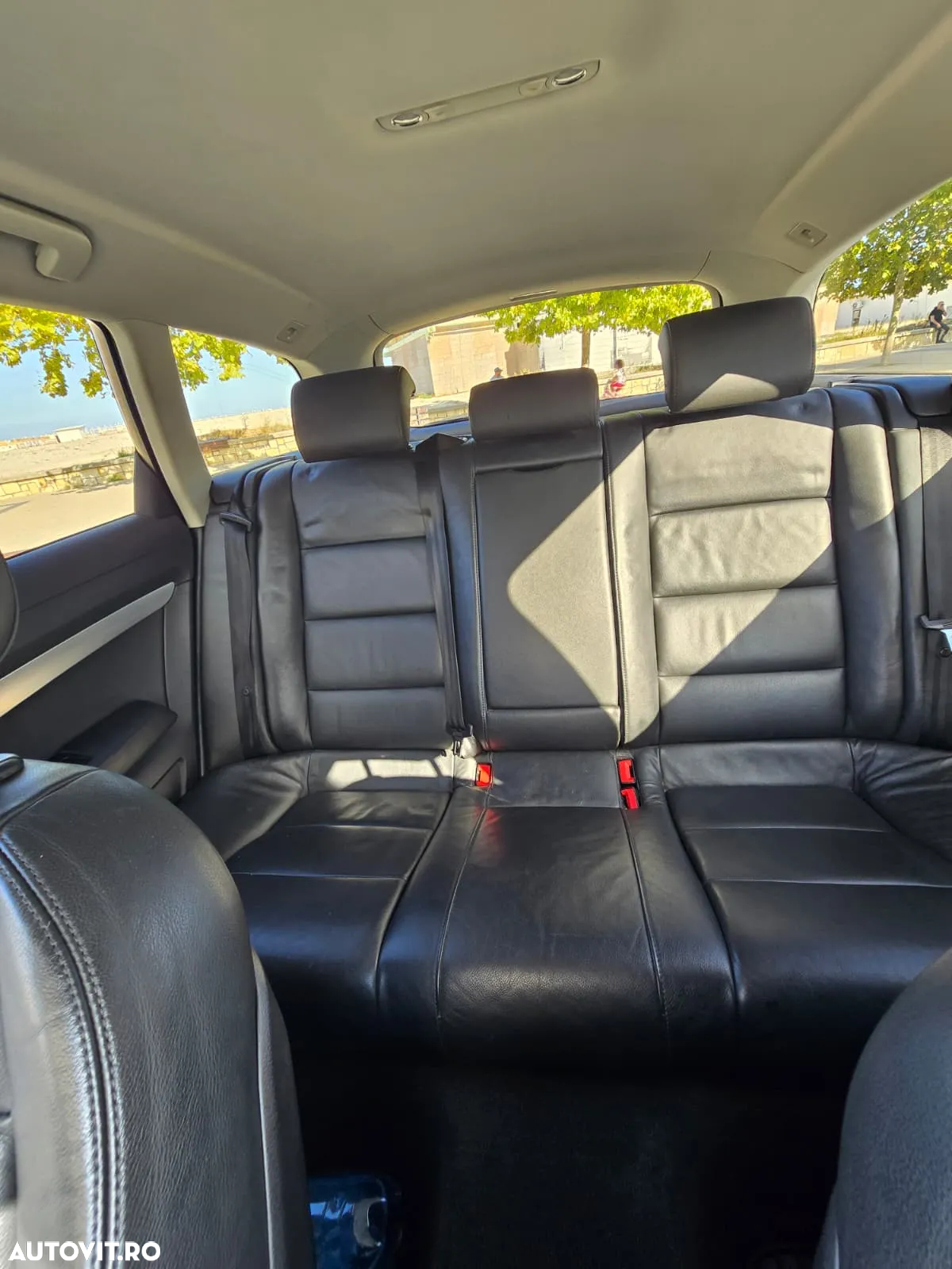 Audi A6 2.0 TDI DPF Multitronic Avant - 26