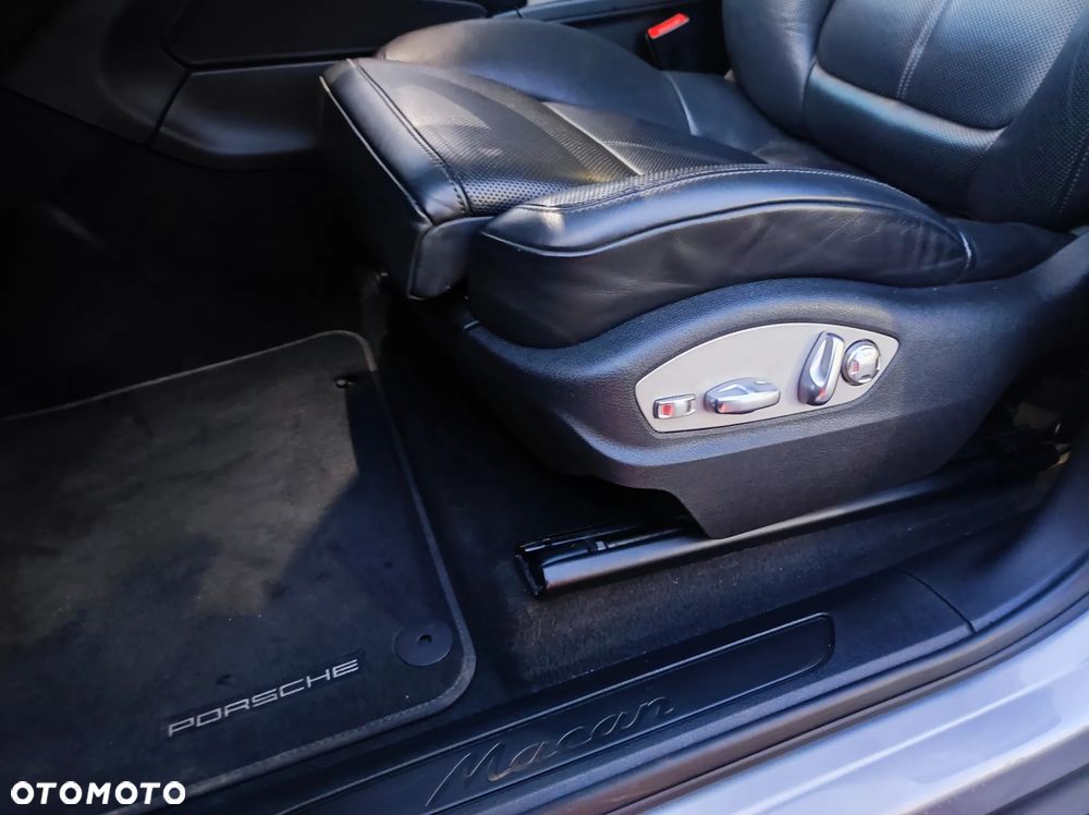 Porsche Macan T PDK - 25