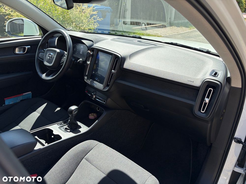 Volvo XC 40 T3 Momentum - 7