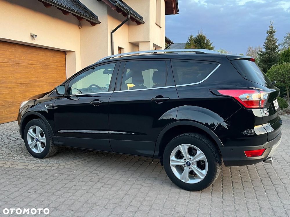 Ford Kuga - 9