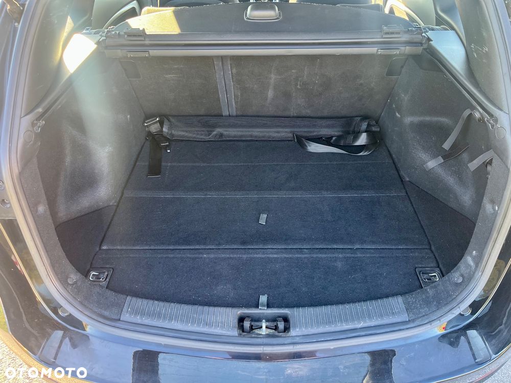 Hyundai i30 i30cw 1.6 CRDi Trend - 27