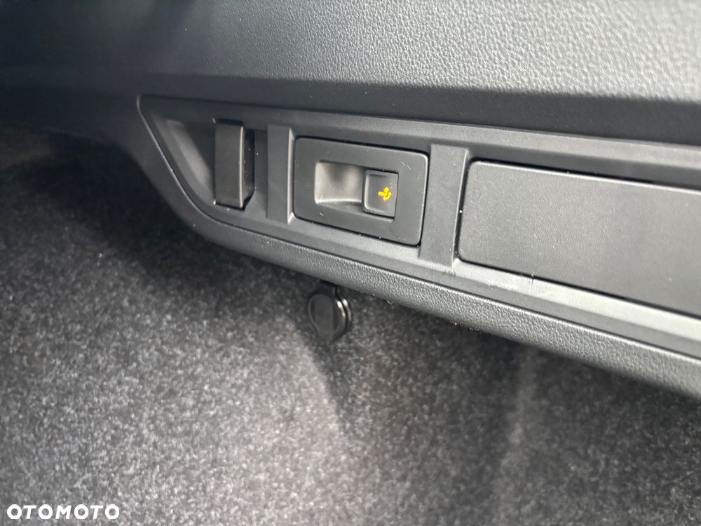 Skoda Octavia 2.0 TDI DSG Ambition - 17