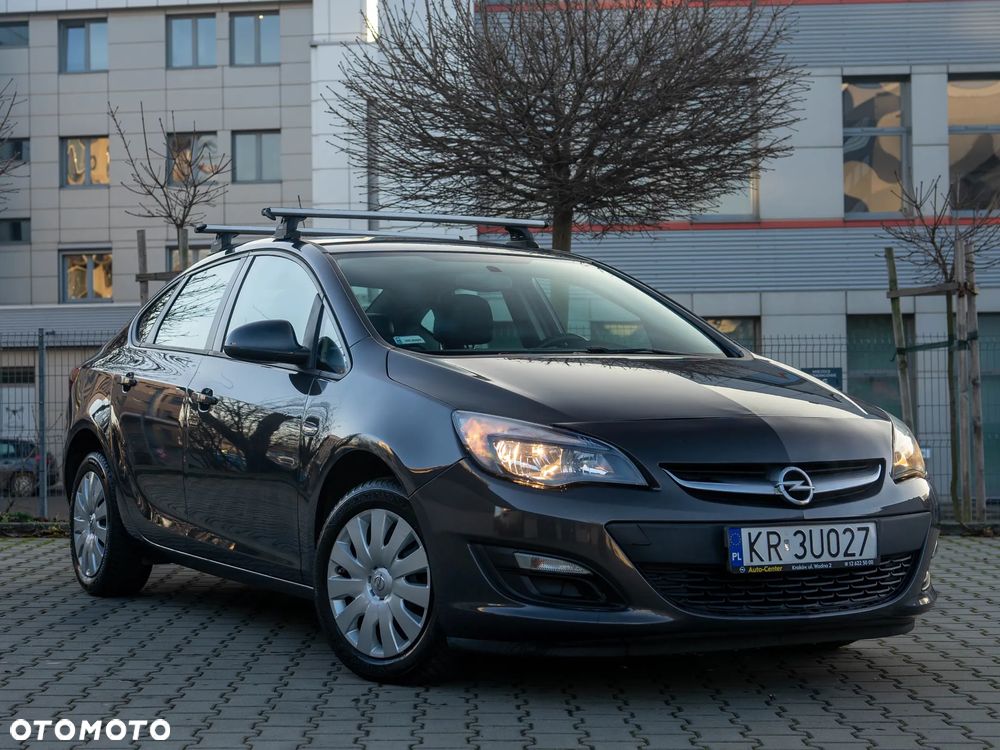 Opel Astra 1.4 T Business EU6 - 1