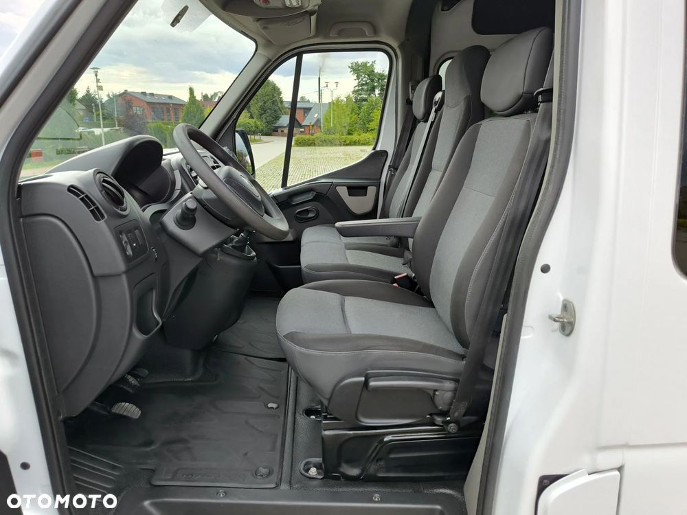 Renault Master - 22