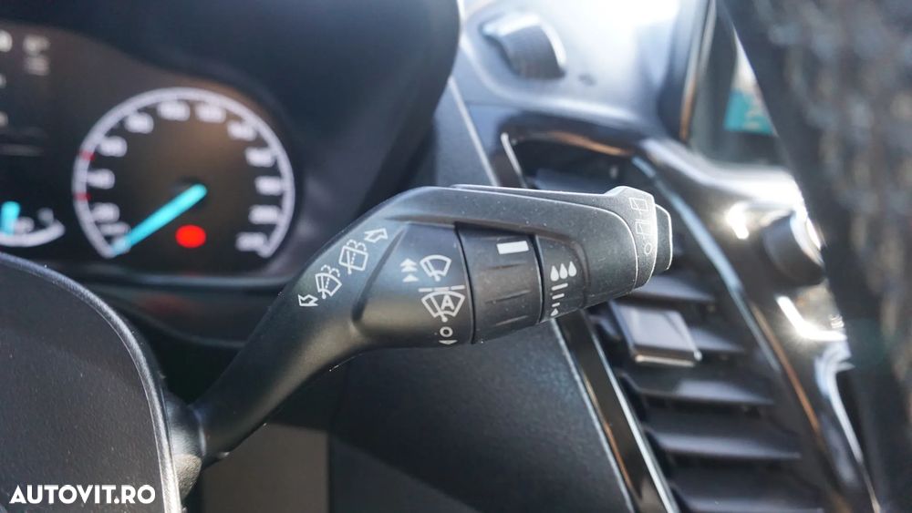 Ford Tourneo Connect Grand 1.5 TDCi Start/Stop Titanium - 23