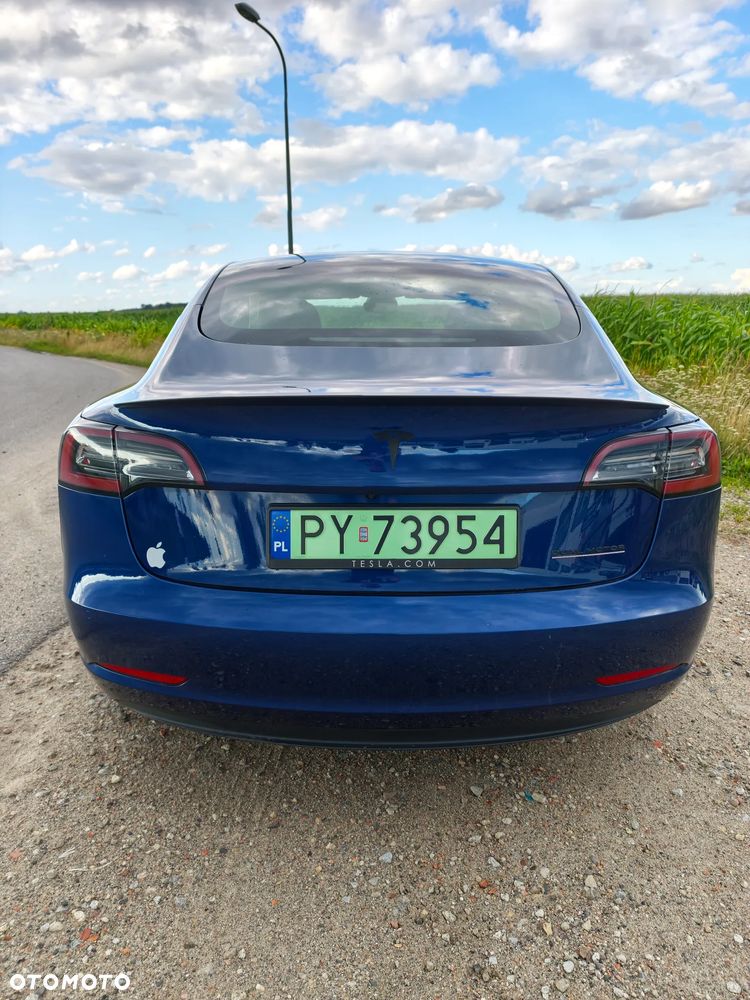 Tesla Model 3 - 5
