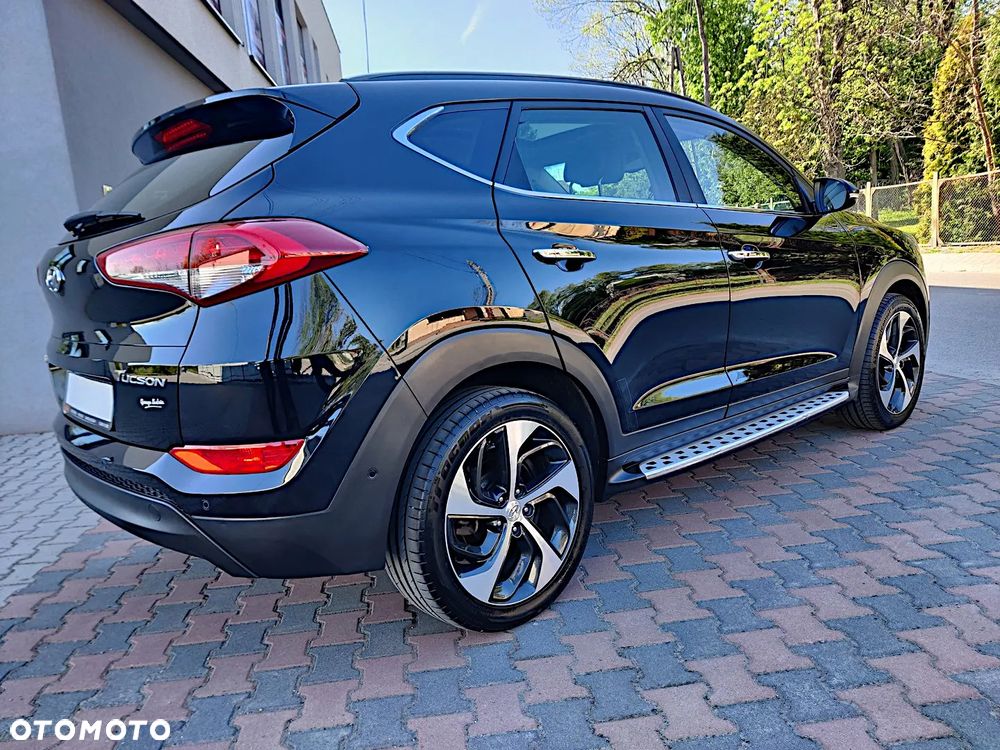 Hyundai Tucson 1.7 CRDI BlueDrive GO 2WD DCT - 12