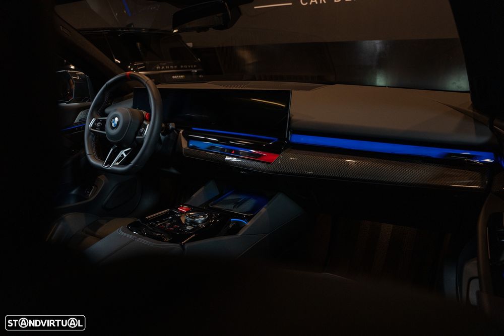 BMW M5 Touring xDrive - 20