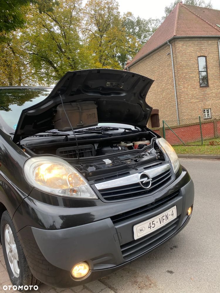 Opel Vivaro - 15
