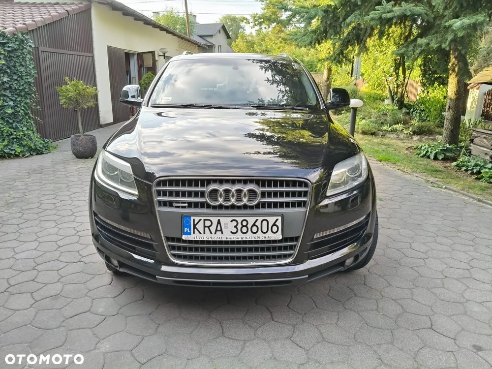 Audi Q7 - 13