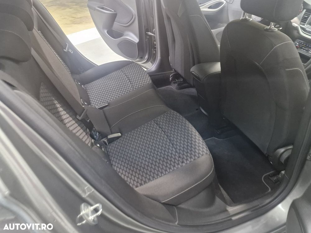 Opel Astra 1.4 Turbo ECOTEC Innovation - 12