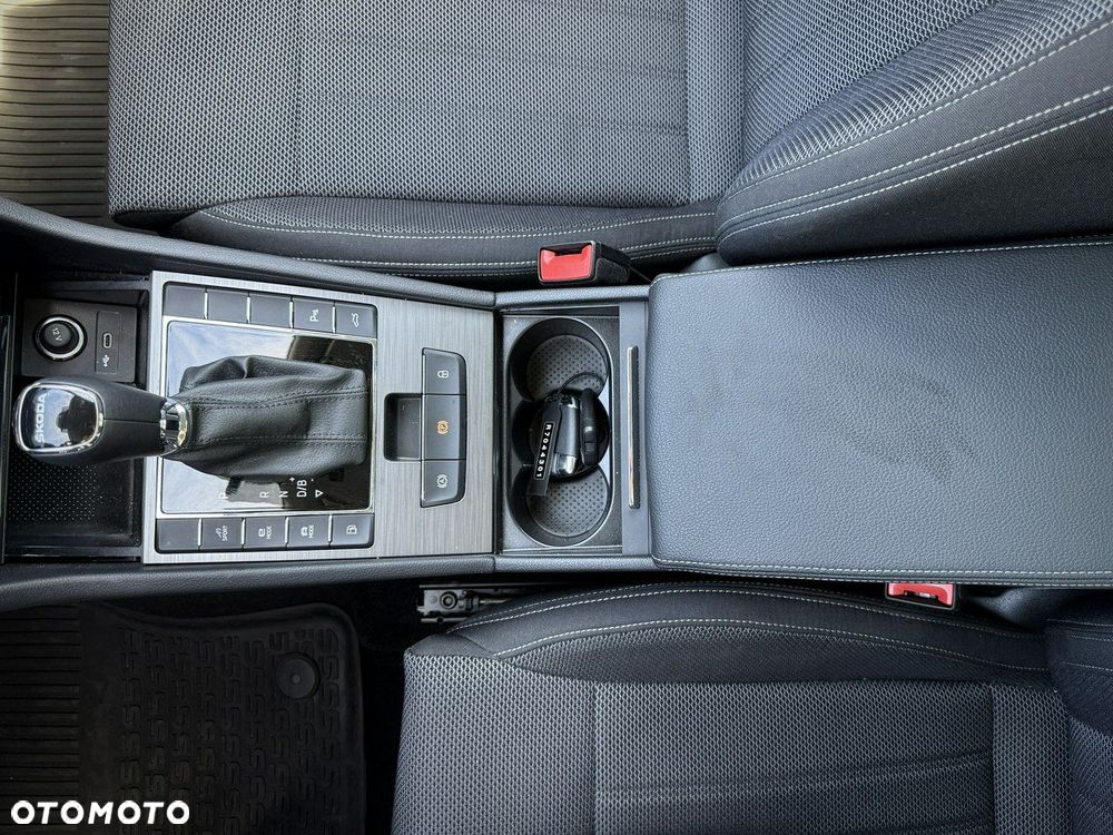 Skoda Superb - 17